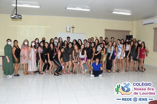Read more about the article Aula da Saudade dos 3º anos do Ens. Médio