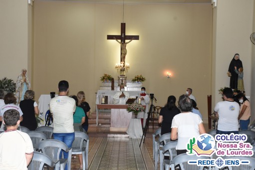 Leia mais sobre o artigo Celebração da Festa de Nossa Senhora de Lourdes e visitação a imagem.