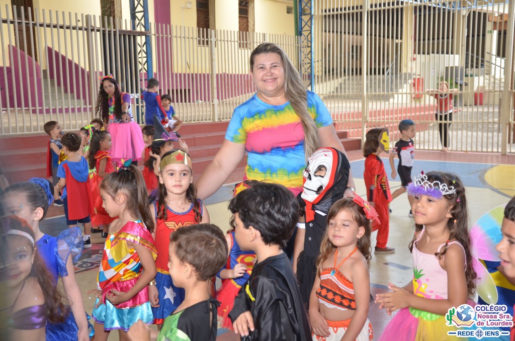 Leia mais sobre o artigo Carnaval 2024 – Educação Infantil.