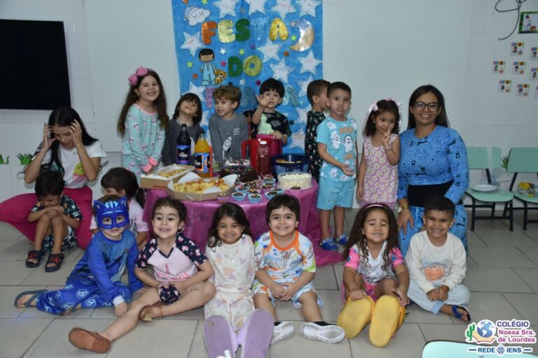 Leia mais sobre o artigo Semana da Criança: Educação Infantil – Festa do Pijama.