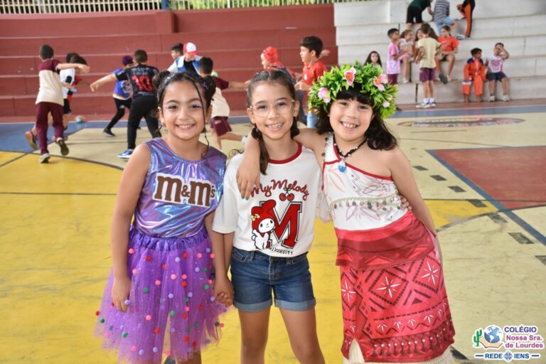 Leia mais sobre o artigo Carnaval na Escola – Ensino Fundamental Anos Iniciais.